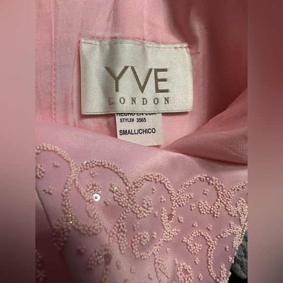 ๐ YVE LONDON ๐ pink boustier top - Picture 5 of 6